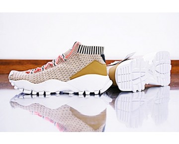 Weiß Mountaineering X Adidas Seeulater Primeknit F90888 Schuhe Beige & Braun Herren