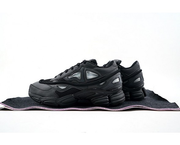 Schuhe Schwarz Raf Simons X Adidas Consortium Ozweego 2 S74581 Unisex