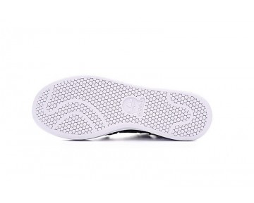 Schuhe Schwarz & Weiß Unisex Adidas Stan Smith Cutout Wlack S117032